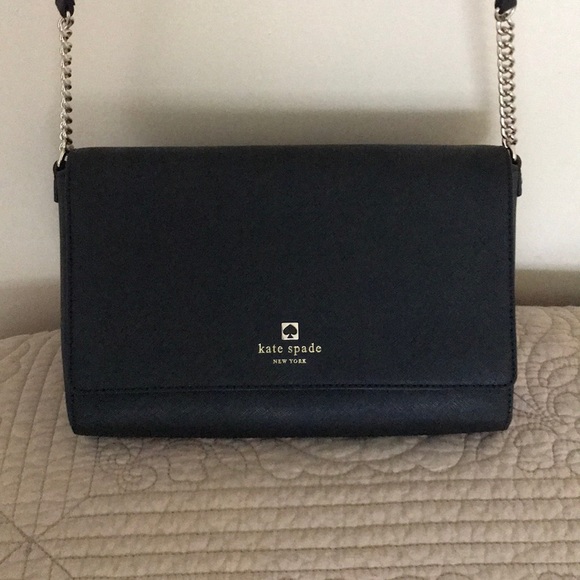 KATE SPADE black crossbody. In perfect condition!! - Picture 1 of 6